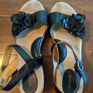Black Flower Sonoma Wedge Sandal